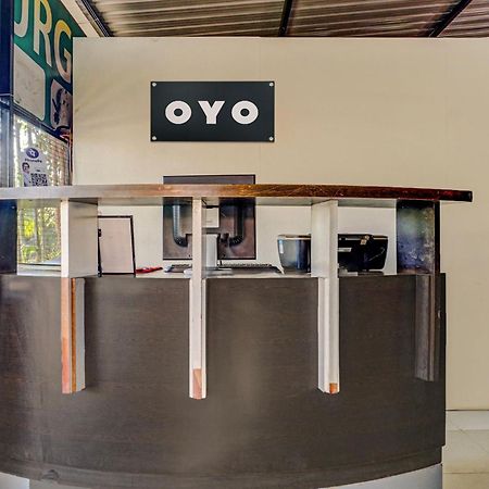 Hotel O Royal Lodge Koregaon Bagian luar foto